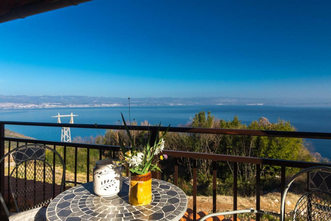 Appartamento The Terrace Moscenice Esterno foto